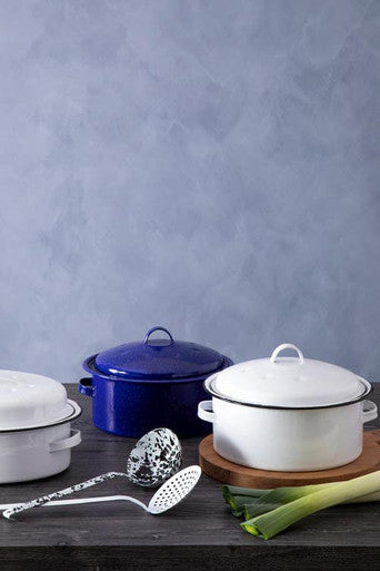 Carvara Oval Self White Enamel Basting Roaster