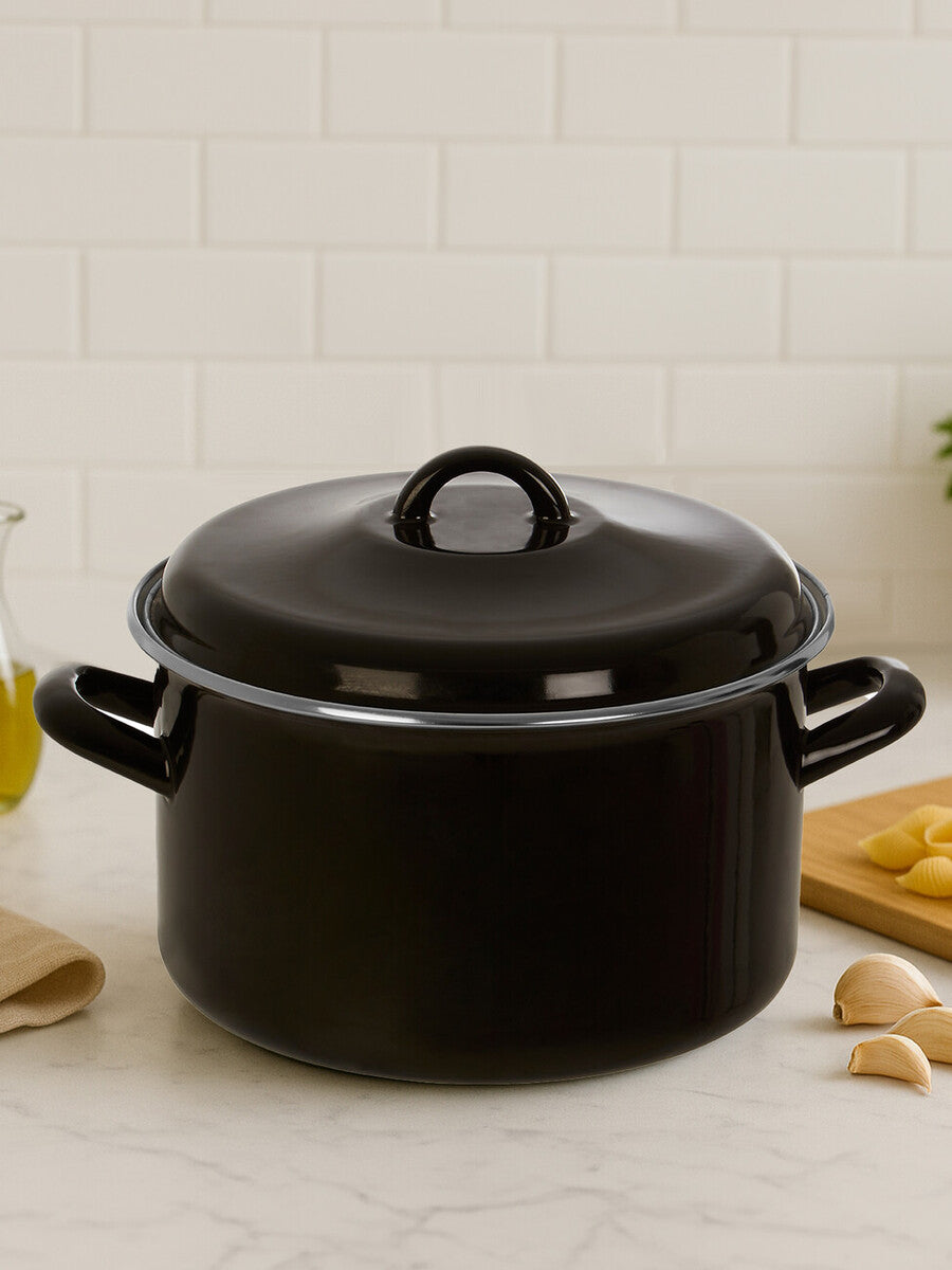 Porter Black Enamel 22cm Casserole Dish