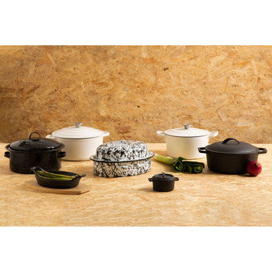 Hygge Large White Cast Iron Casserole Dish