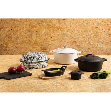 Hygge Large White Cast Iron Casserole Dish