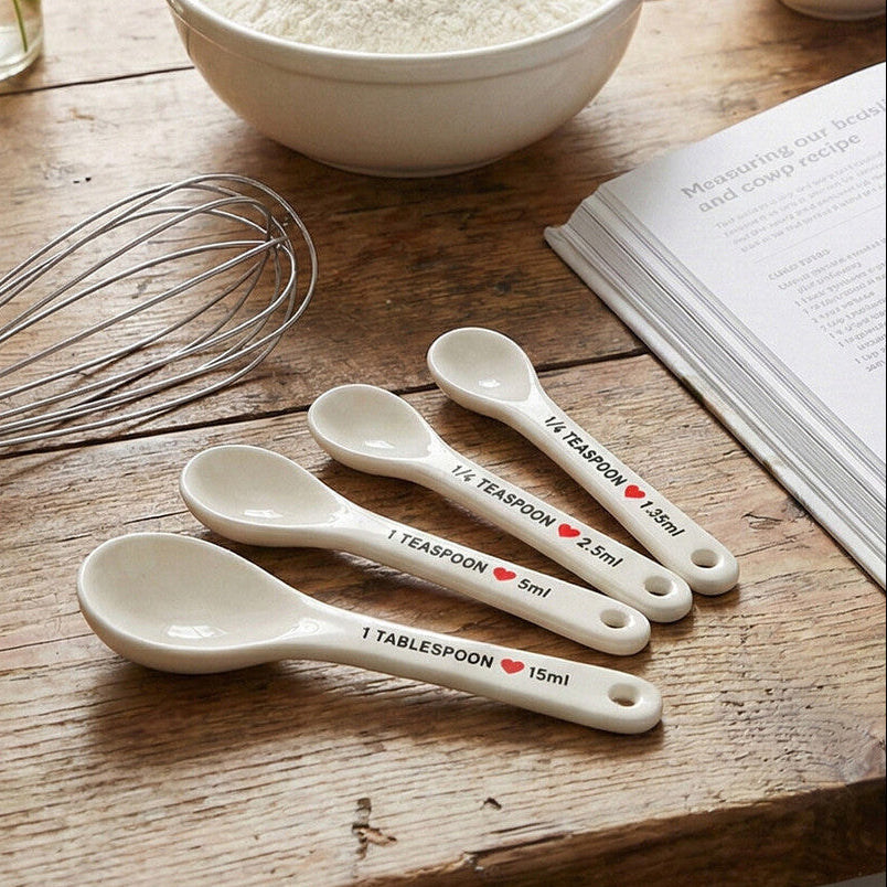 Lola Set of 4 Heart Design Measuring Spoons