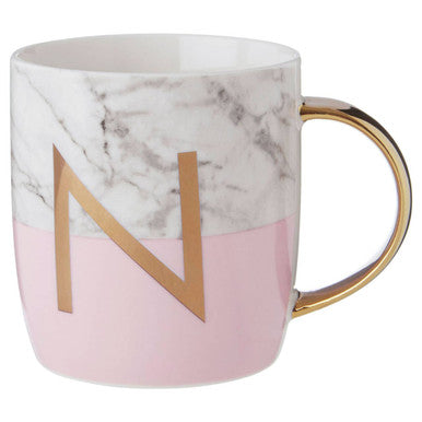 Marble-patterned mug with gold letter &