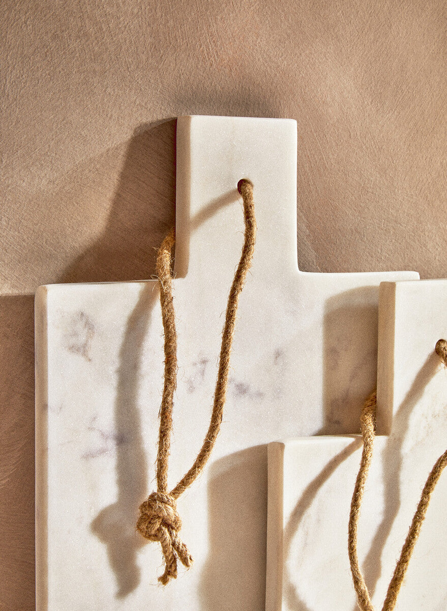 Kindia Medium White Marble Paddle Chopping And Serving Board