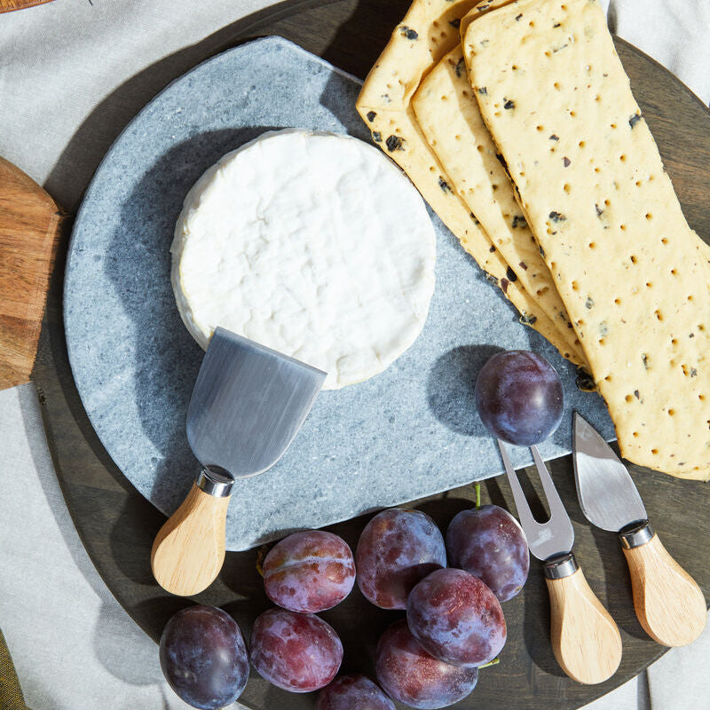 Kindia White Marble Triangular Cheese Board with 3 Knives