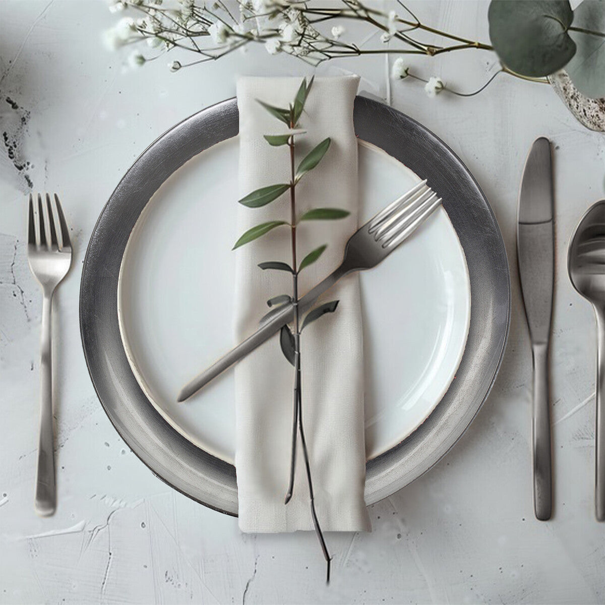 Paxton Silver Coupe Charger Plate