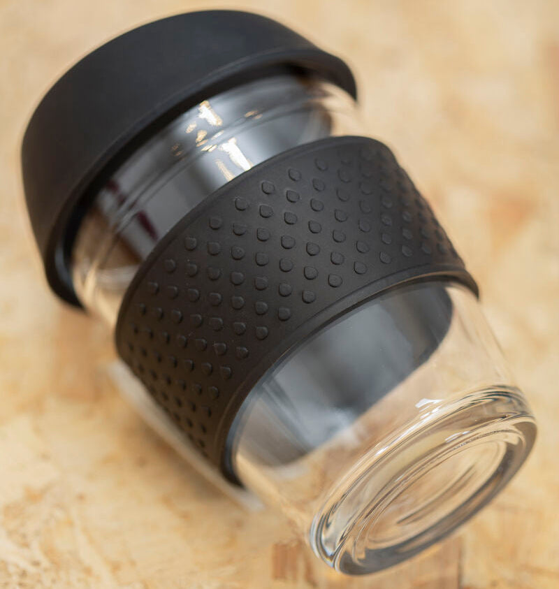Mimo Glass Mug With Black Silicone Band Lid - image 2