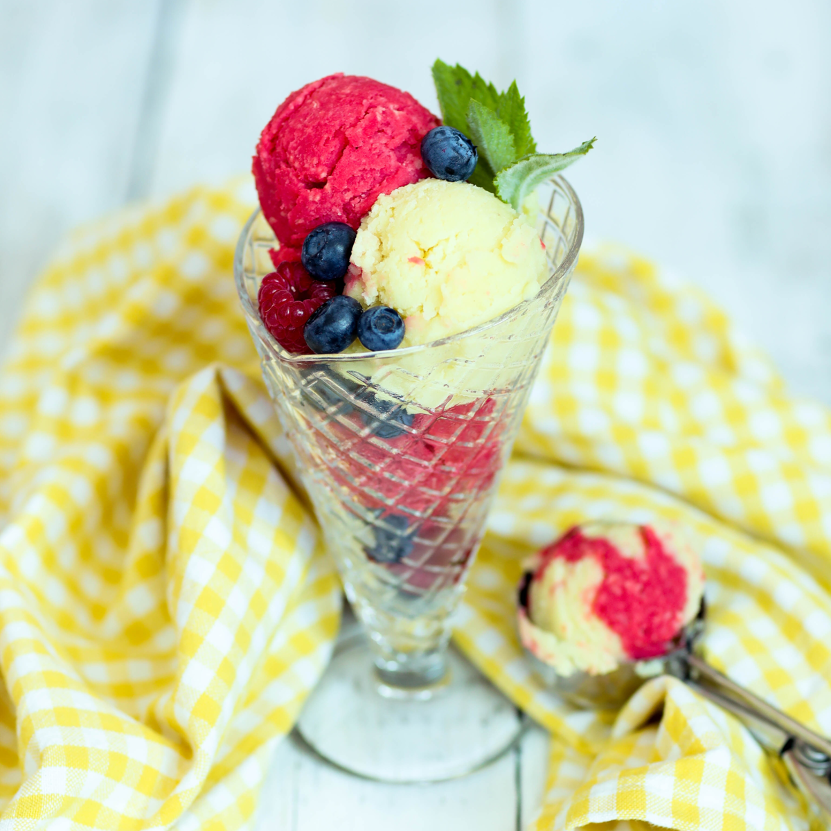 Set of Four Torta Tapered Sundae Dishes