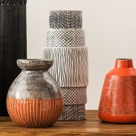 Mono Earthenware Vase - image 2