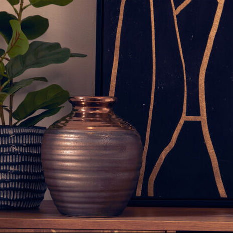 Zamak Small Ceramic Vase - image 1