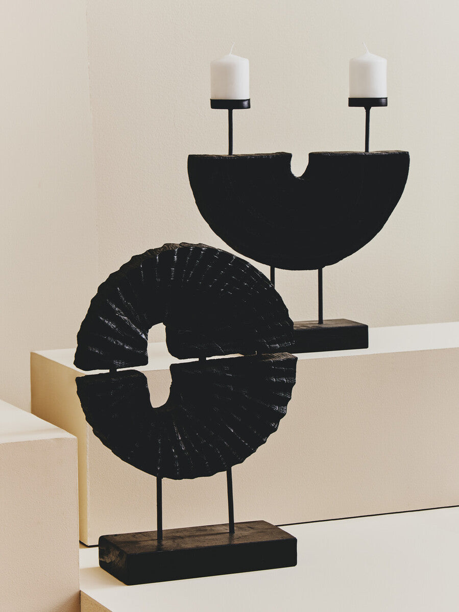 Lacuna Round Sculpture