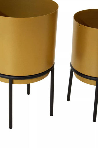 Avento Set Of Three Gold Finish Planters