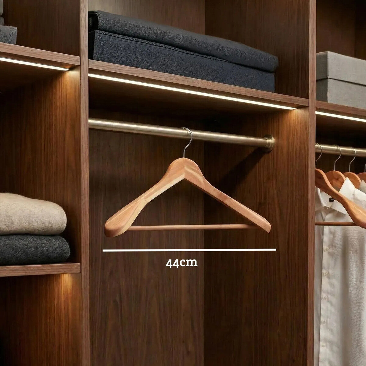 The Dandy Sparrow Cedar Wood Trouser Rail Clothes Hanger