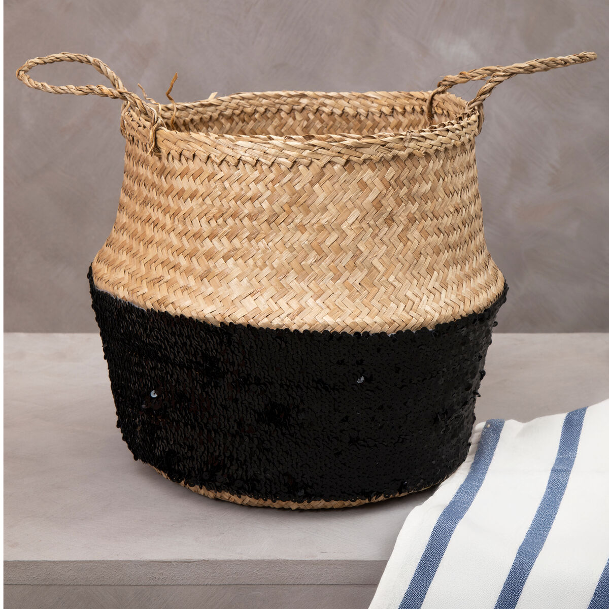 Black And Natural Medium Seagrass Basket
