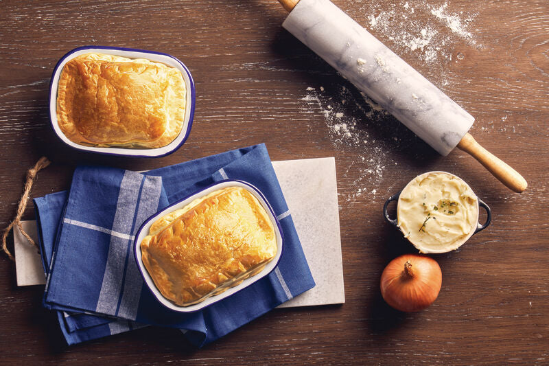 Doro Set Of Three Blue And White Tea Towels