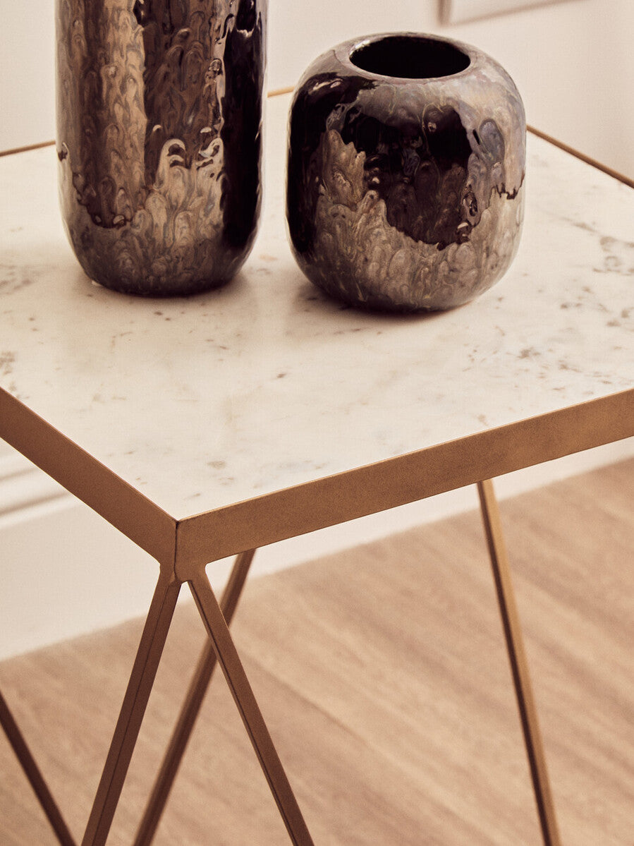 Natural Round Marble Top Side Table with Geometric Gold Metallic Base, Shalimar