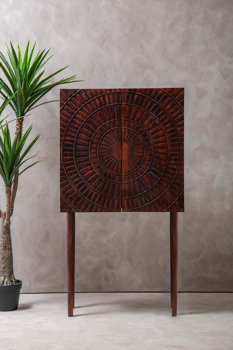 Vence Cabinet