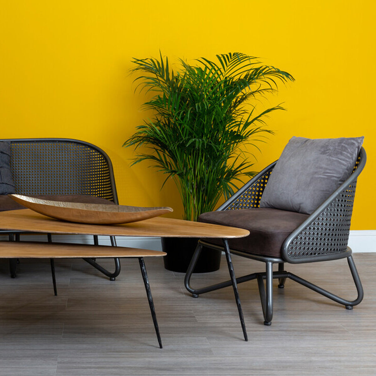 New Foundry Chair With Curved Legs