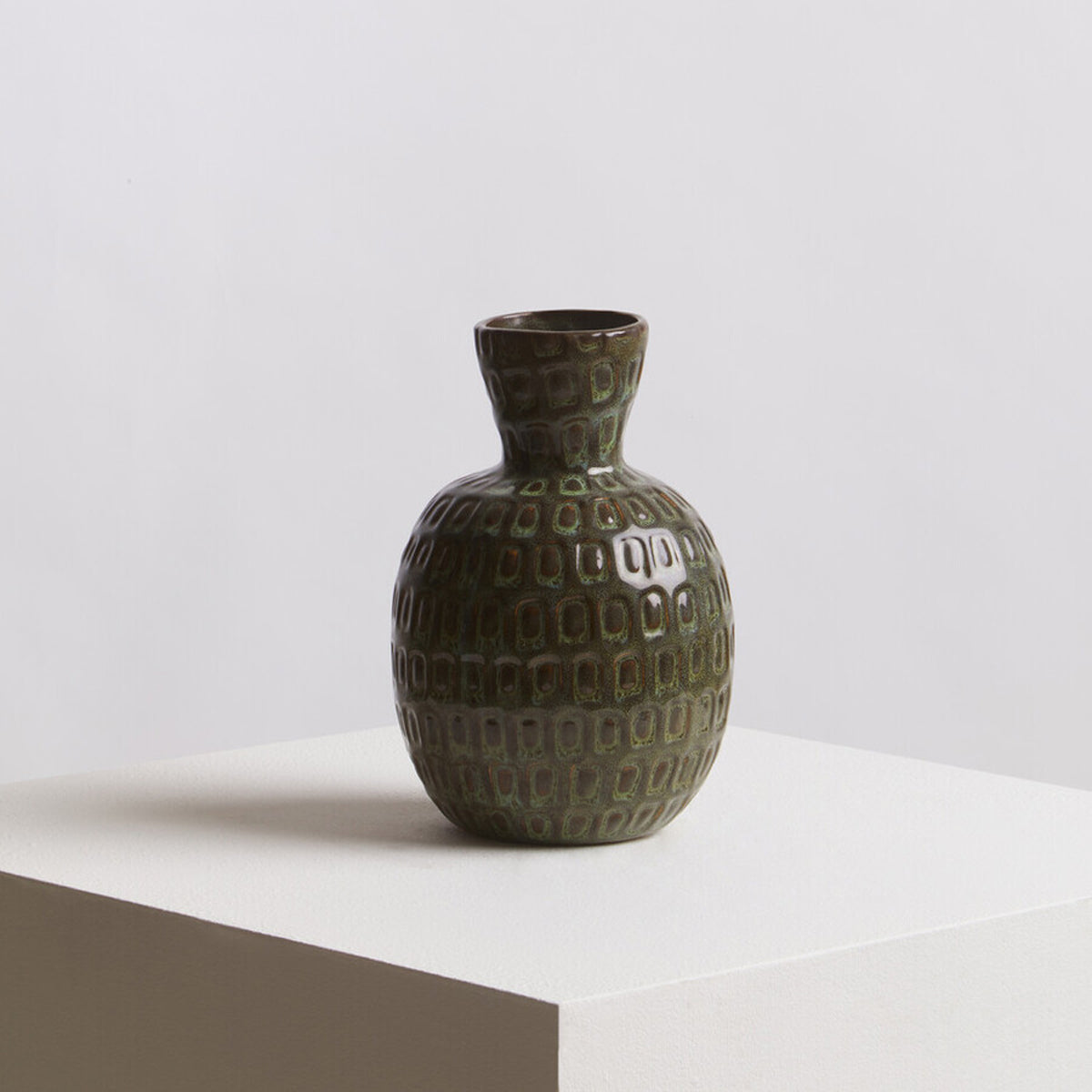 Yana Small Ceramic Vase