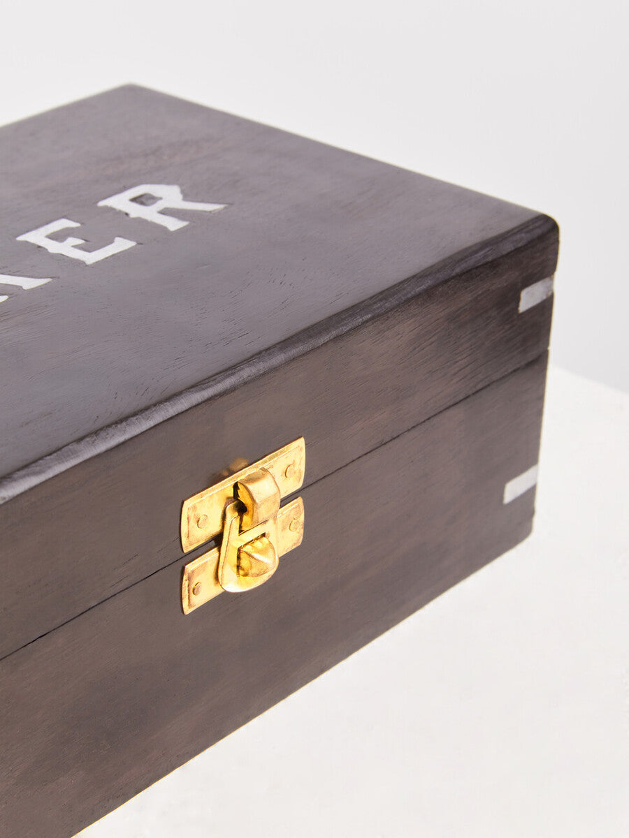 Churchill Games Black Sheesham Wood Poker Set