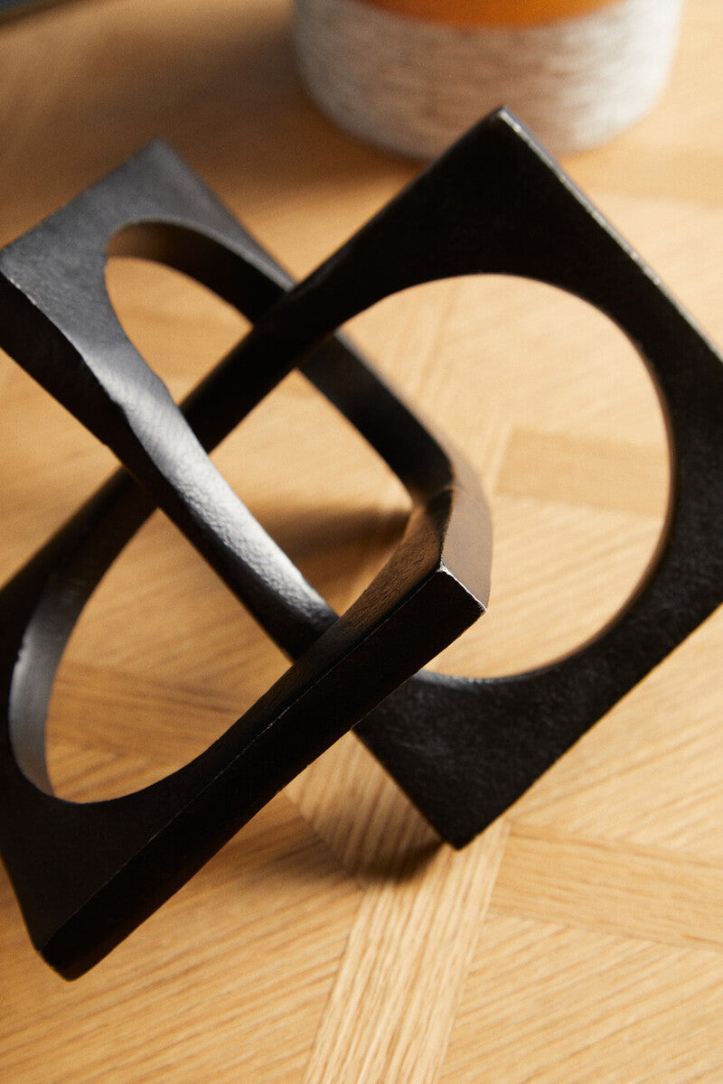 Prato Black Finish Square Knot Sculpture - Image 5