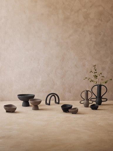 Deriva Large Textured Black Vase - Image 13