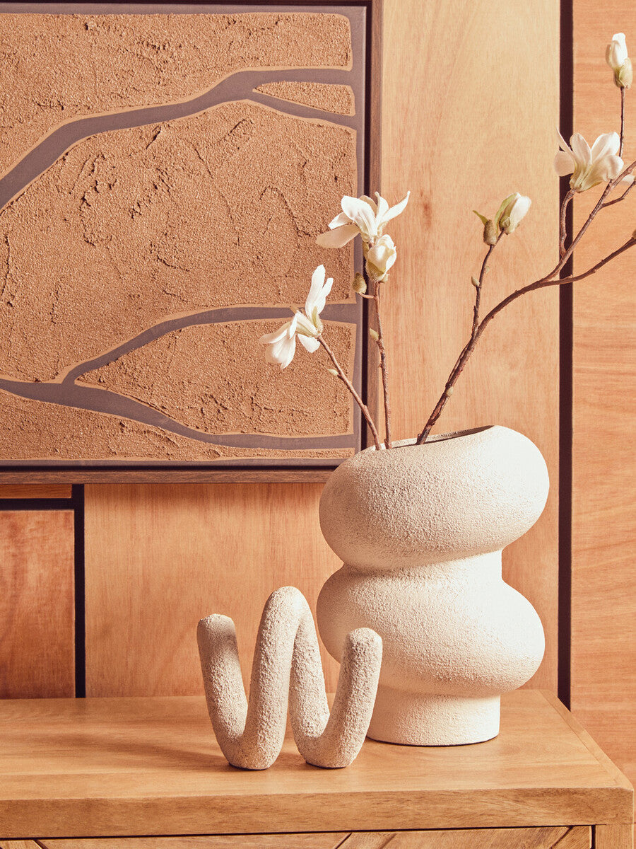 Dunas Small Textured White Loop Sculpture