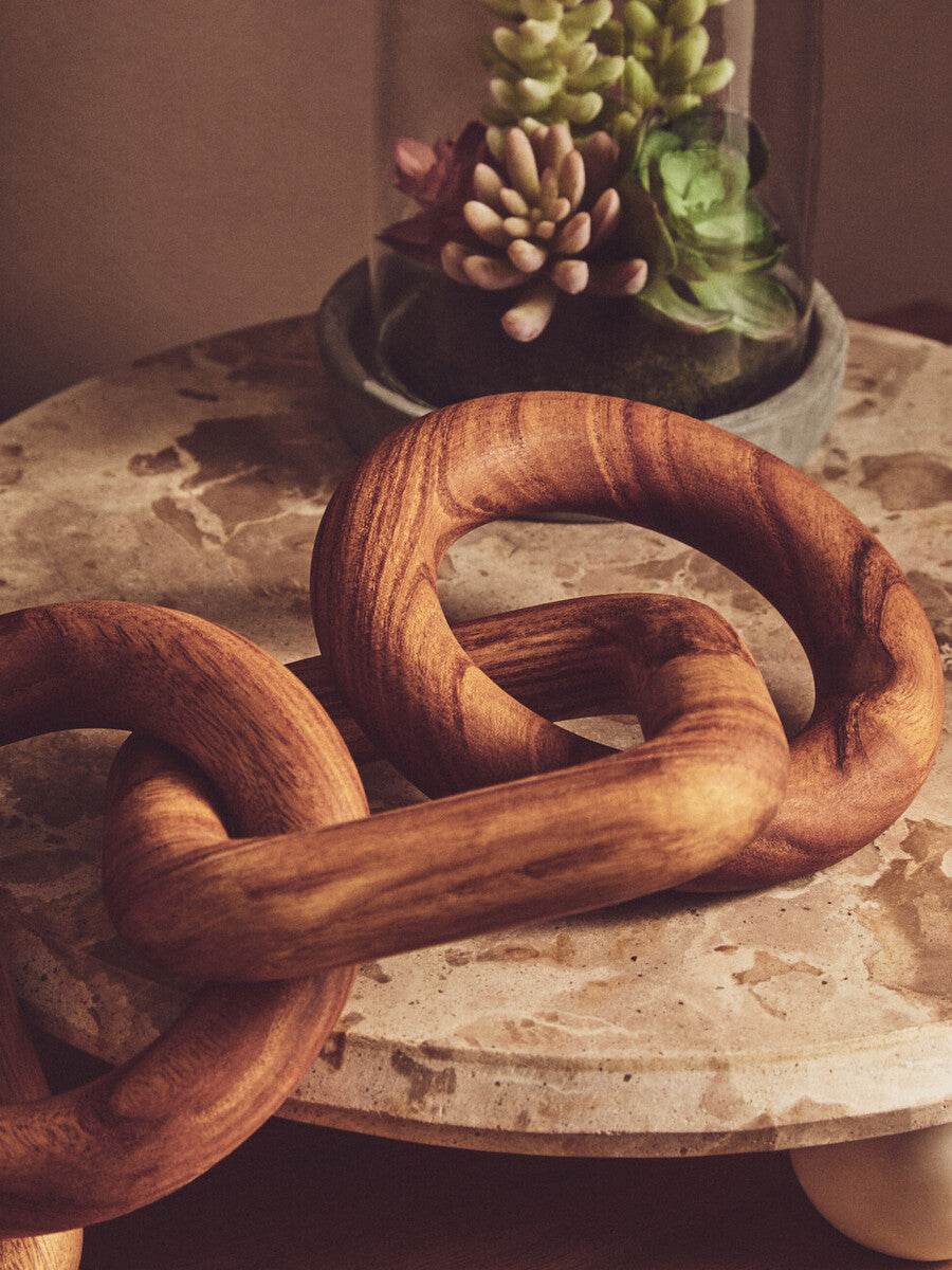 Cato Brown Wood Five Link Chain Decor