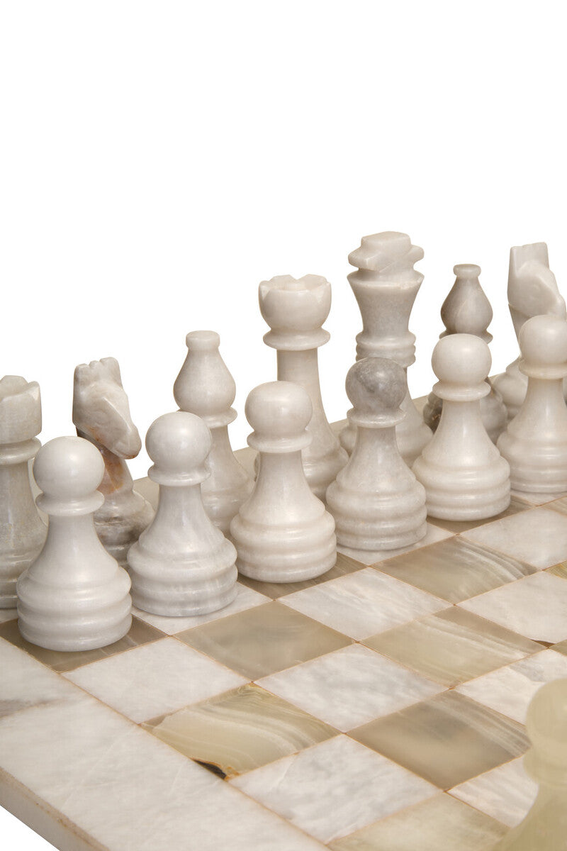 Flos Carved White Marble and Green Onyx Chess Set - Image 4