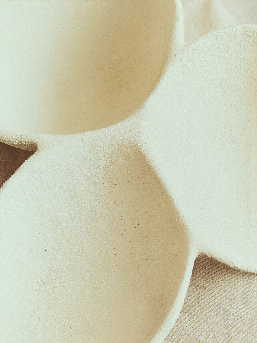 Dunas Textured White Abstract Bowl