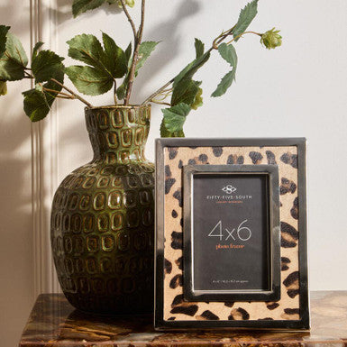 Kensington Townhouse 4In x 6In Leopard Design Photo Frame - Image 2