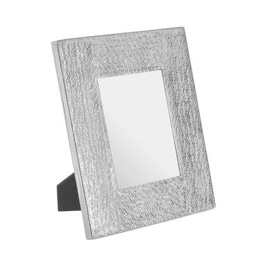 Kensington Townhouse Hammered Silver 5 x 7 Photo Frame - Image 3