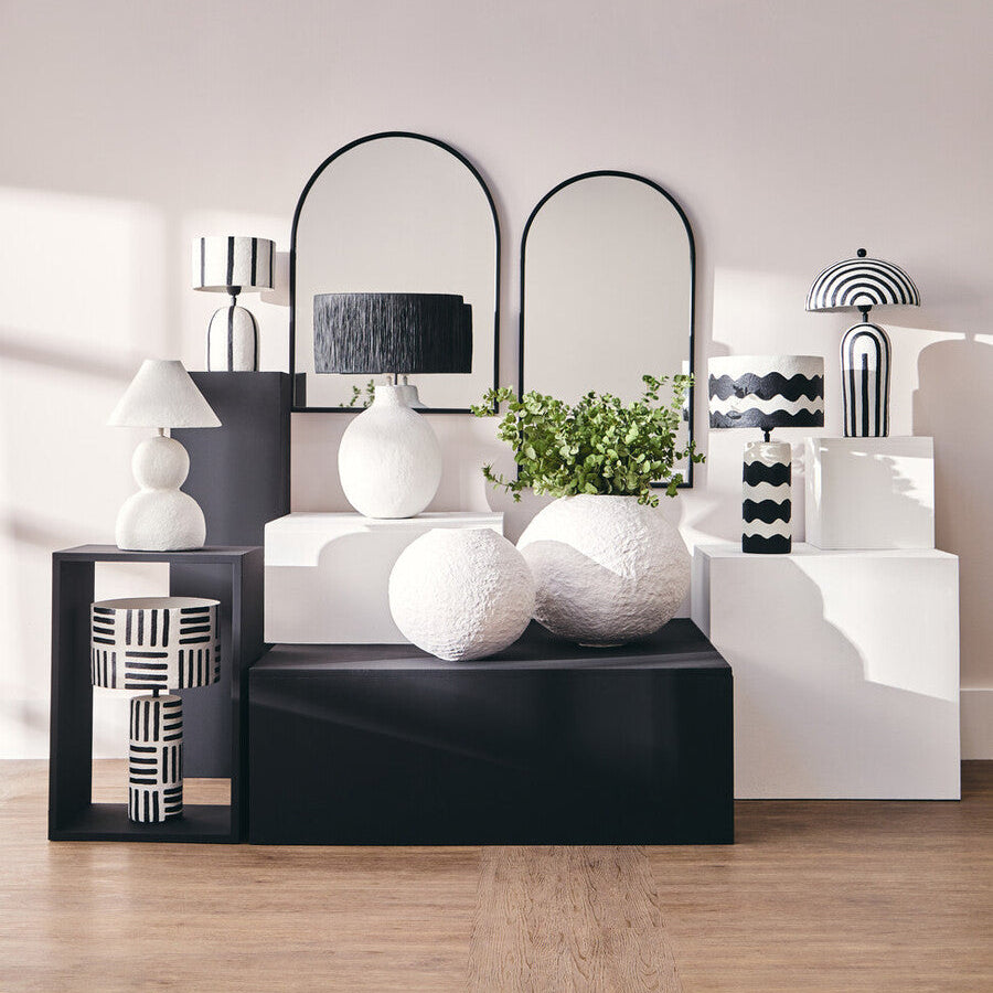 Carta Black And White Papier Mache Table Lamp with Geometric Lines - Image 2