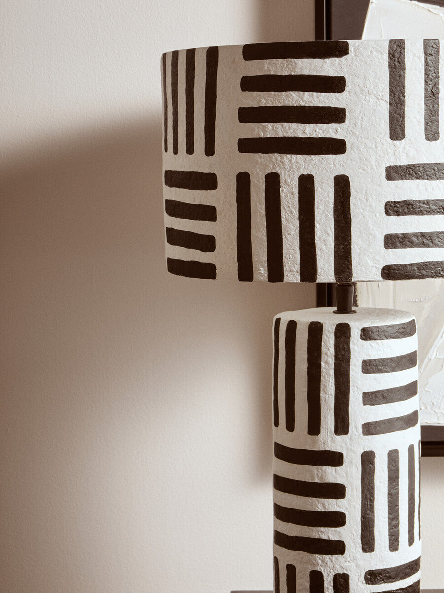 Carta Black And White Papier Mache Table Lamp with Geometric Lines - Image 6
