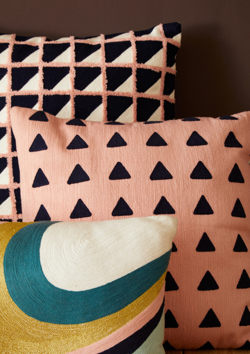 Bosie Ozella Curved Stripes Cushion