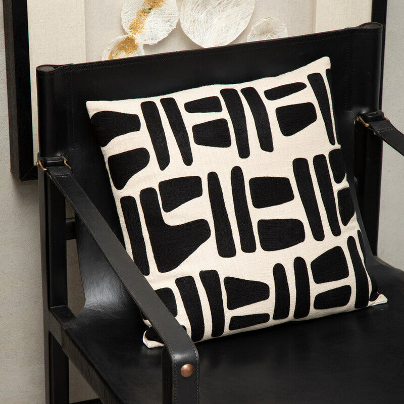 Bosie Ozella Natural And Black Square Cushion - Image 2