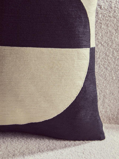 Bosie Ozella Cream And Black Cushion - Image 5