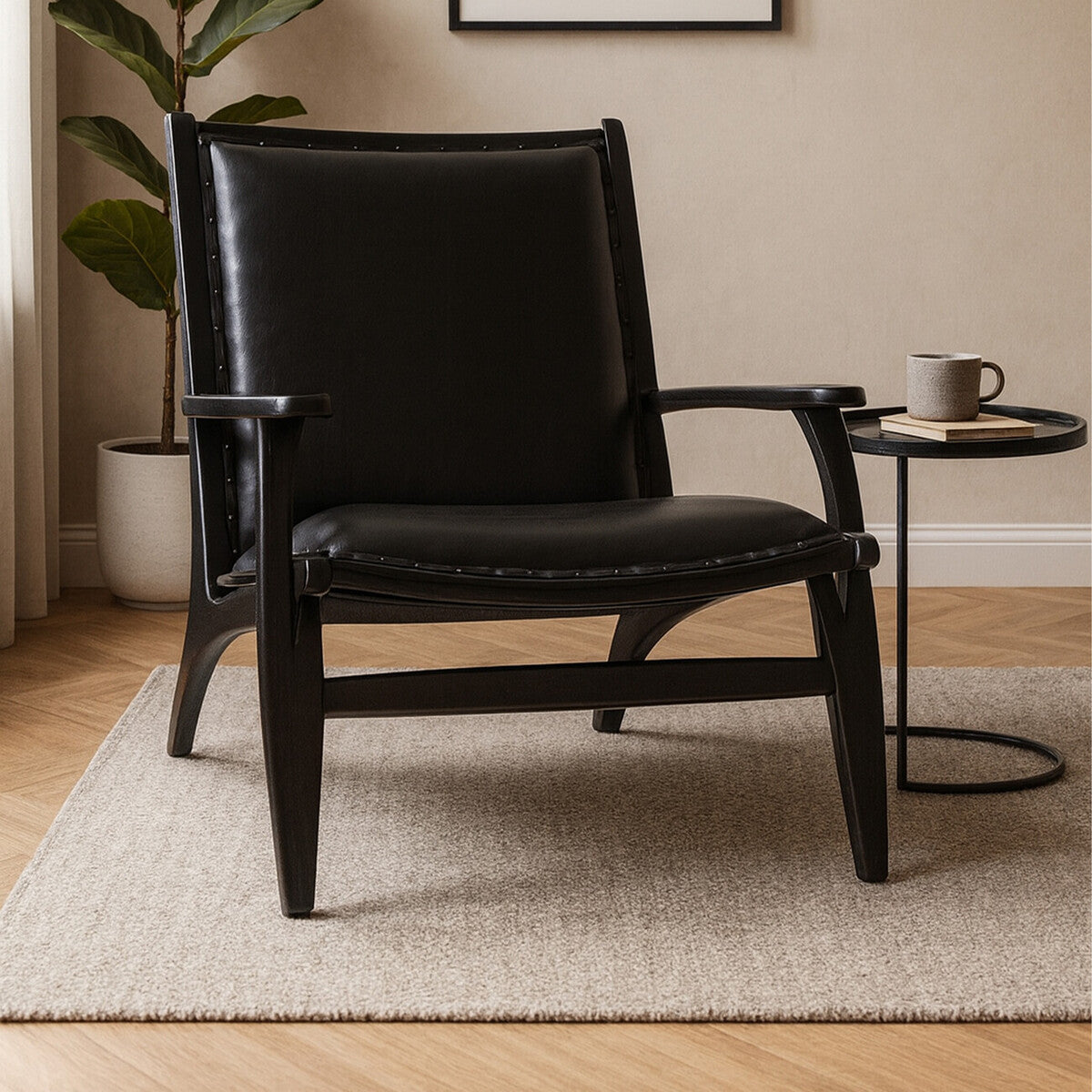Kendari Chair With Black Plain Cow Leather