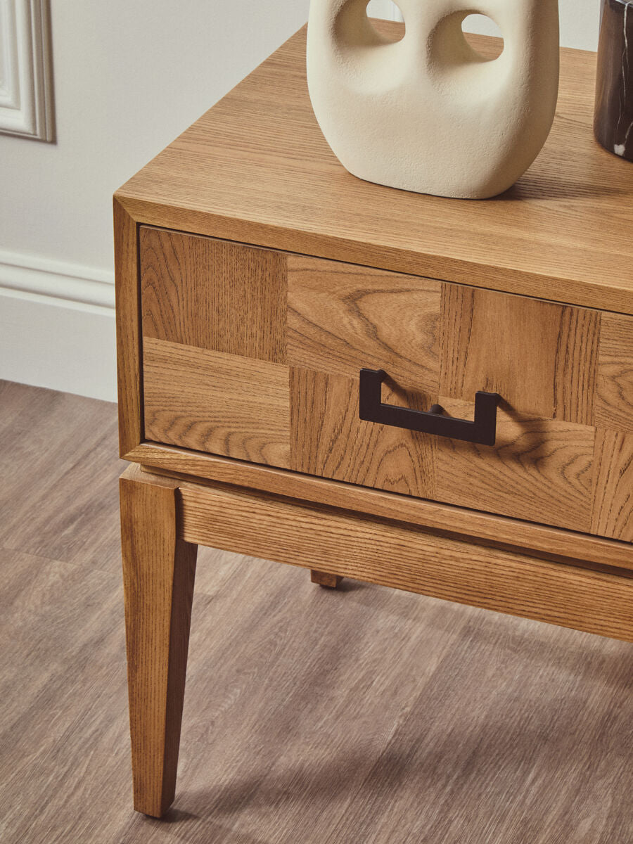 Dimaro Natural Elm Wood Veneer 1 Drawer Side Table