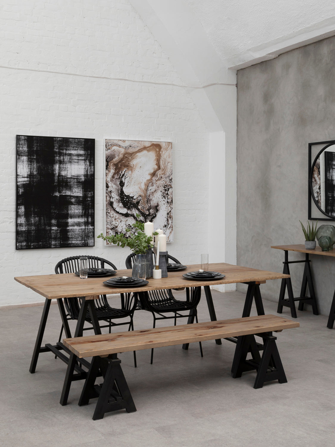 Dining Chairs or a Bench: Which Works Better for Your Space?