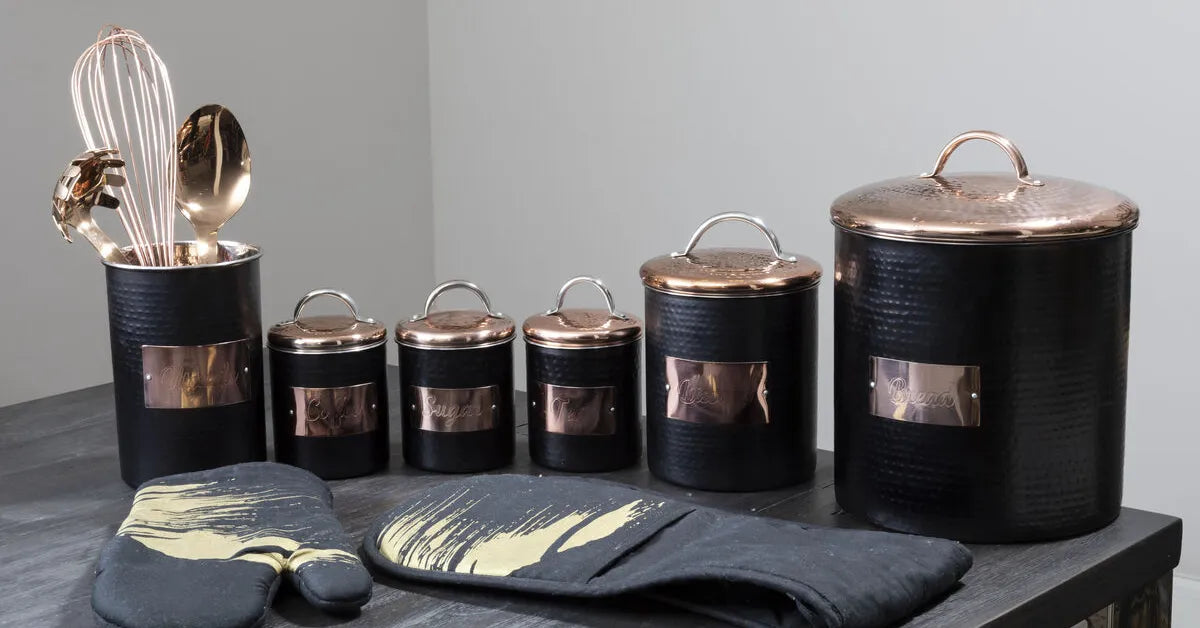 Choose the Perfect Bread Bin for Your Kitchen