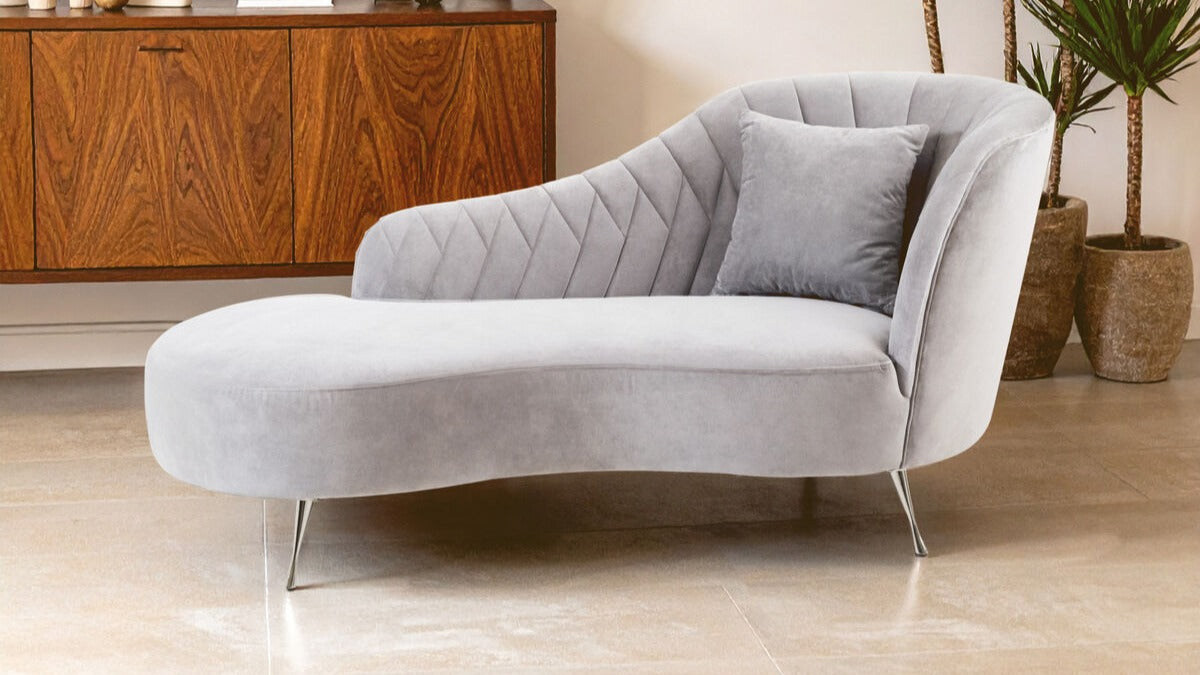 Choosing the Perfect Chaise Lounge for Your Home