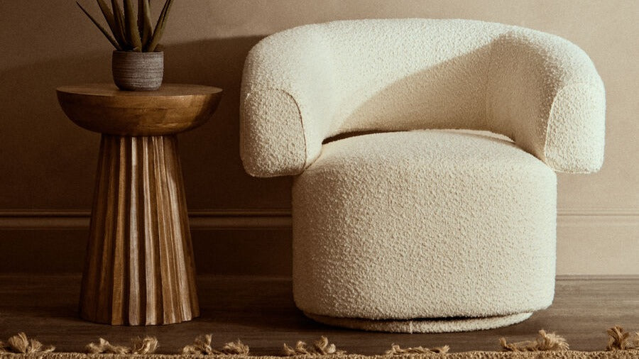 Art of Choosing a Lounge Chair