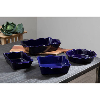 Modern Retro Round Dish With Curved Edges