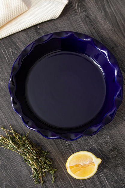 Modern Retro Round Dish With Curved Edges