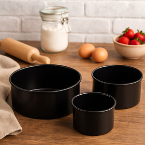 Set of Three Round Cake Tins | From Scratch