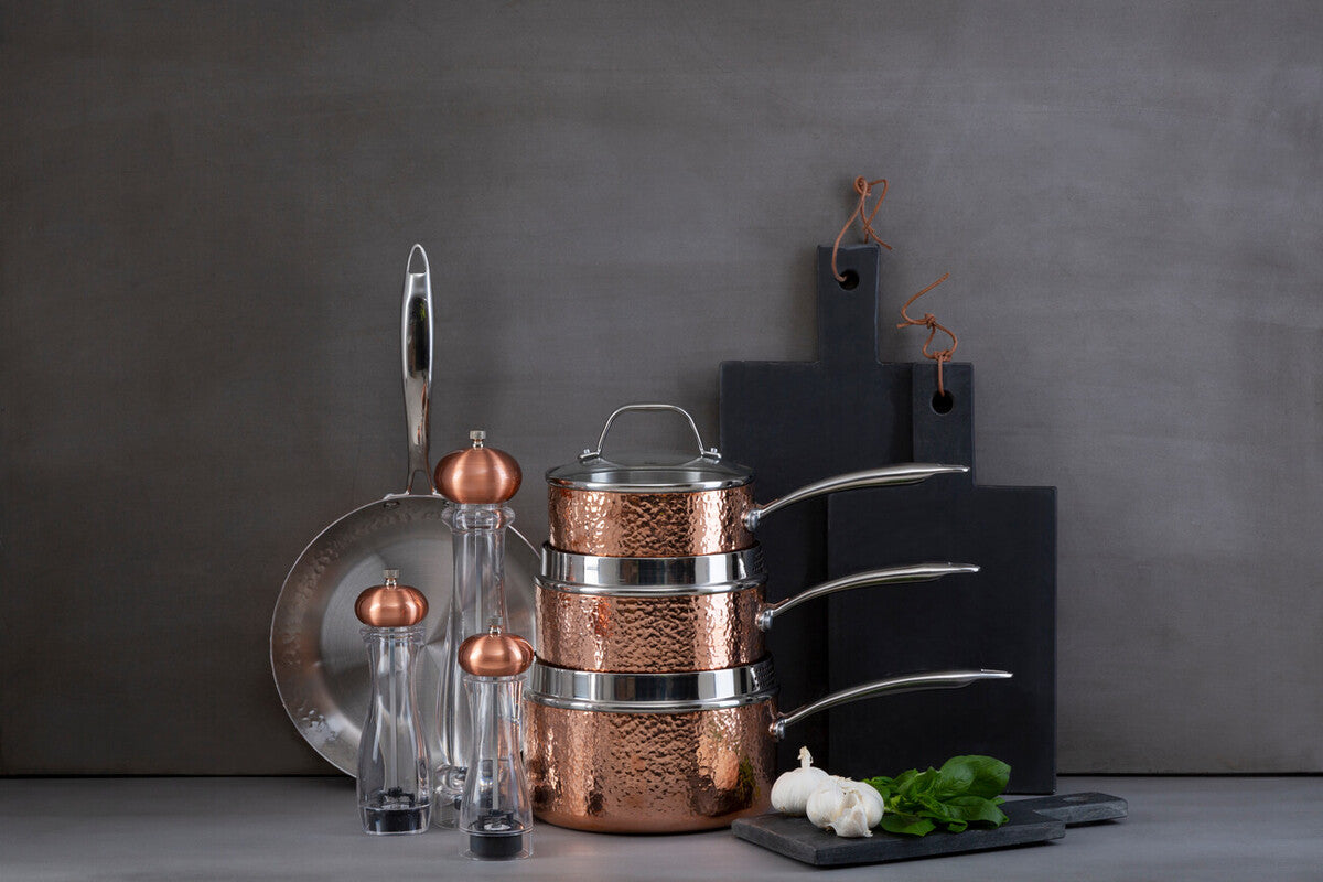 Small 16 Cm Hammered Copper Finish Saucepan with Lid | Minerva