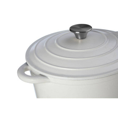 Hygge Large White Cast Iron Casserole Dish