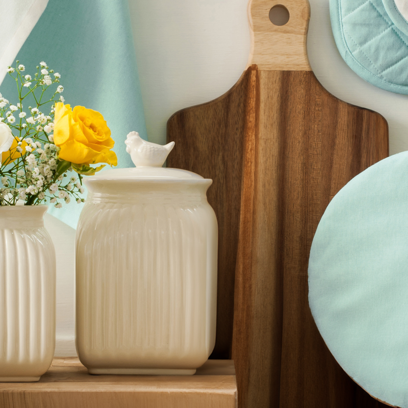 Mrs Henderson Large Canister