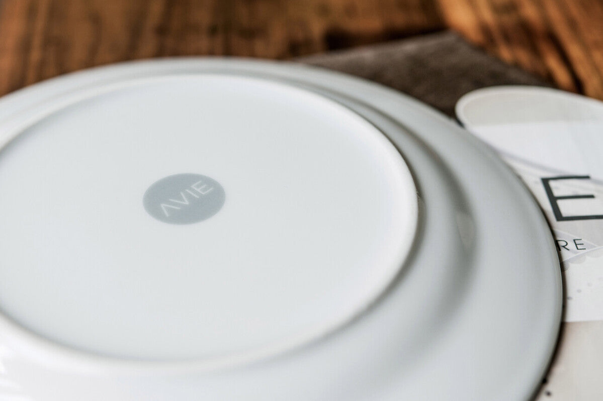 Avie Prince 12 Piece Black Dinner Set