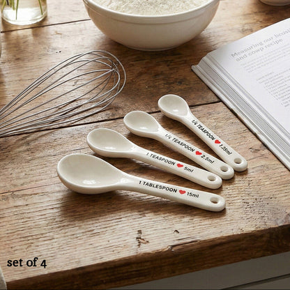 Lola Set of 4 Heart Design Measuring Spoons